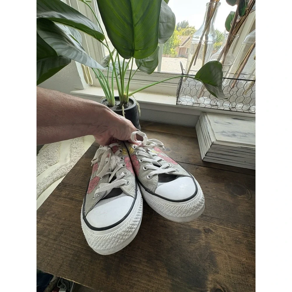 Converse Chuck Taylor All Star Low Top Lace-Up Sneakers Charcoal Gray/White